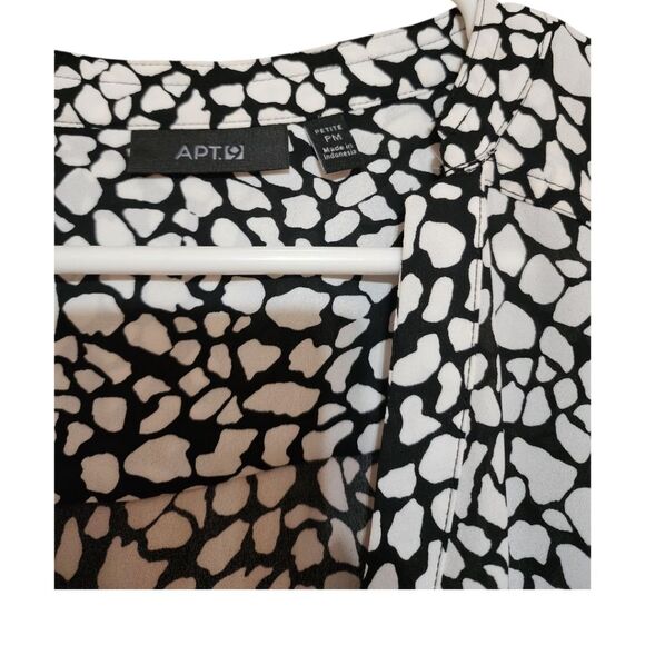 Apt.9 Blouse - Picture 3 of 4